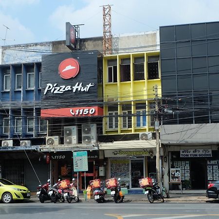 Slumwhite Hostel Bangkok Exterior foto