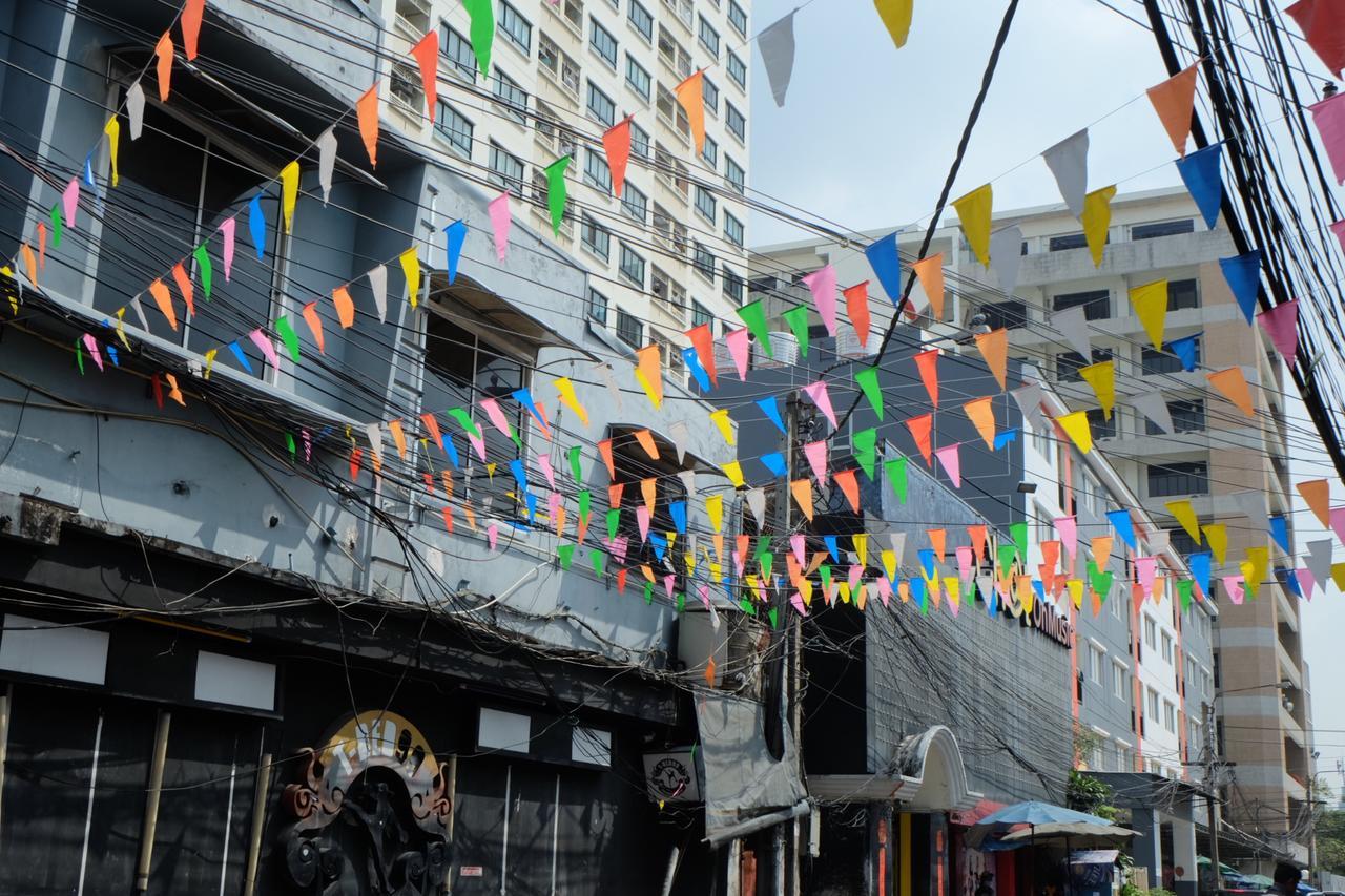 Slumwhite Hostel Bangkok Exterior foto